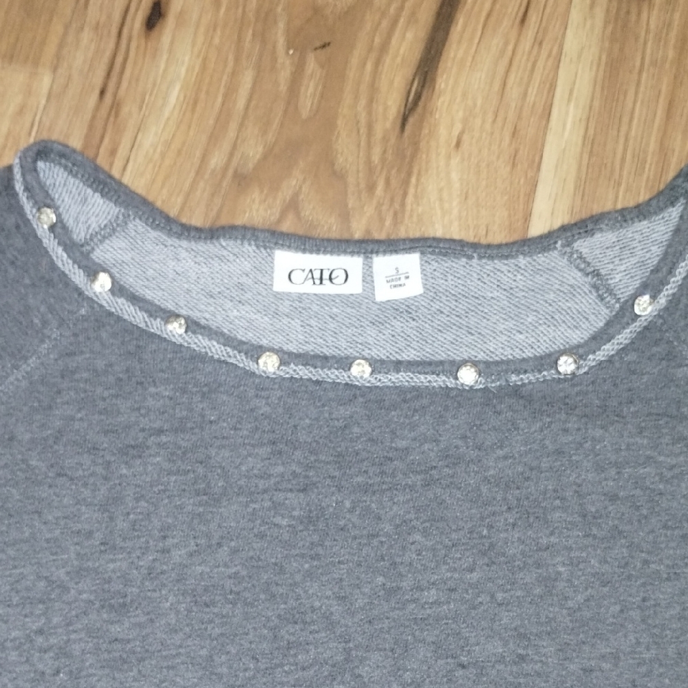 Cato Charcoal Sweater with Black Lace Hem - Picture 4 of 4